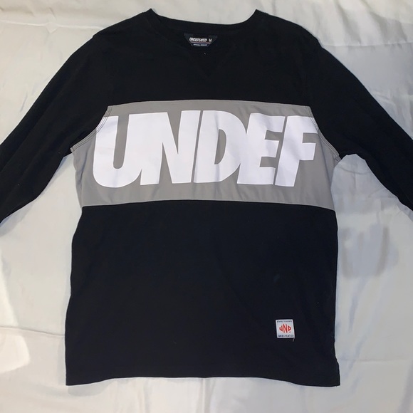Undefeated Other - Limited edition black/white/grey undefeated crew neck.